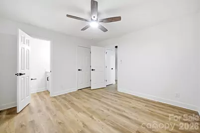 1453 Grovewood Drive, Charlotte, NC 28208 - Photo 21