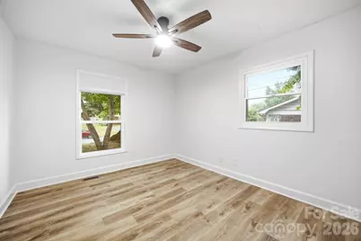 1453 Grovewood Drive, Charlotte, NC 28208 - Photo 15