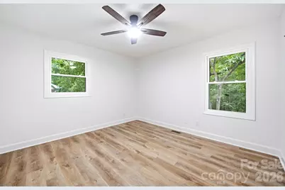 1453 Grovewood Drive, Charlotte, NC 28208 - Photo 15