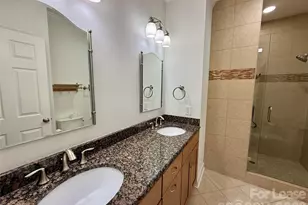 18009 Kings Point Dr, Cornelius, NC 28031 - Photo 21