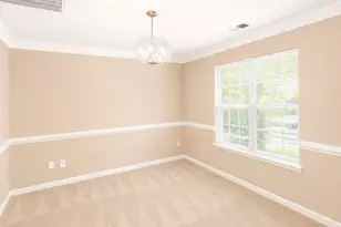 6417 Spanish Moss Ln, Charlotte, NC 28262 - Photo 9