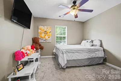 5845 Cougar Lane, Charlotte, NC 28269 - Photo 11