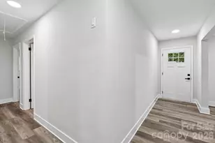 4022 Southgate Dr, Charlotte, NC 28205 - Photo 15