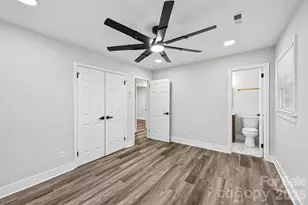 4022 Southgate Dr, Charlotte, NC 28205 - Photo 31