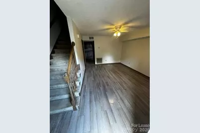 100 W 17th Street, Newton, NC 28658 - Photo 7
