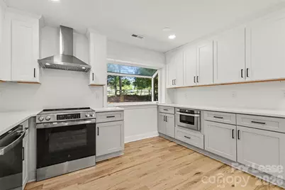 9606 Fairway Ridge Road, Charlotte, NC 28277 - Photo 7