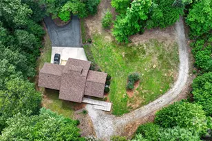 1044 Belvidere Ln, Morganton, NC 28655 - Photo 3
