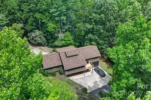 1044 Belvidere Ln, Morganton, NC 28655 - Photo 7