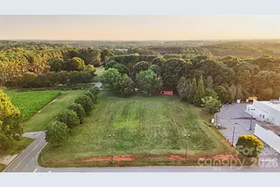 000 Island Ford Road, Statesville, NC 28625 - Photo 5
