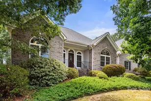1012 Catawba Shores Dr, Rock Hill, SC 29730 - Photo 1