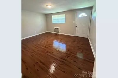 1847 13th Avenue SW, Hickory, NC 28602 - Photo 1