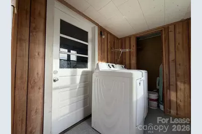 202 E Jenkins Street, Dallas, NC 28034 - Photo 11