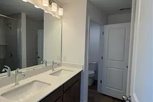 9016 Gulledge Ct, Charlotte, NC 28262 - Photo 15