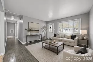9300 Edgevale Dr, Charlotte, NC 28216 - Photo 1
