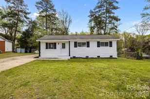 9300 Edgevale Dr, Charlotte, NC 28216 - Photo 27