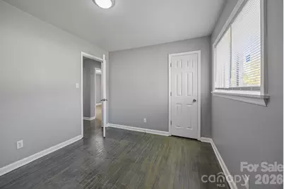 9300 Edgevale Drive, Charlotte, NC 28216 - Photo 19