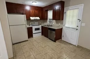 305 Kristin Ln, Hudson, NC 28638 - Photo 1