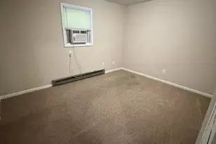 305 Kristin Ln, Hudson, NC 28638 - Photo 3
