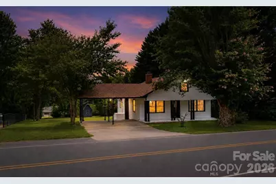 113 Mountain View Street, Morganton, NC 28655 - Photo 1