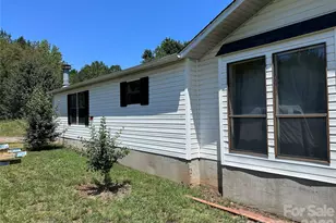 7509 Shady Oaks Rd, Connelly Springs, NC 28612 - Photo 1