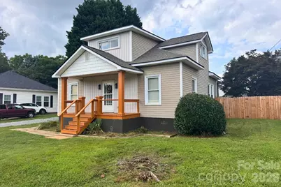 200 Park Avenue, Mount Holly, NC 28120 - Photo 1