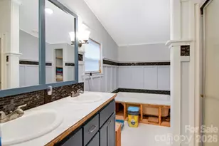 1474 Pea Ridge Rd, Mill Spring, NC 28756 - Photo 15