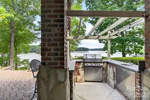 222 April Rd, Troutman, NC 28166 - Photo 43