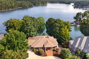 222 April Rd, Troutman, NC 28166 - Photo 5