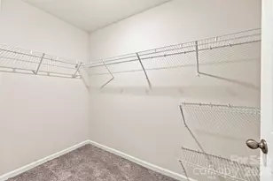 8133 Clairwood Dr, Charlotte, NC 28269 - Photo 25
