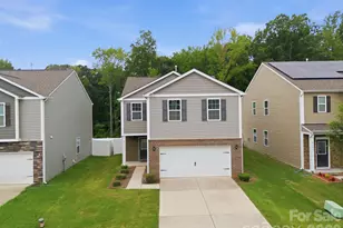 8133 Clairwood Dr, Charlotte, NC 28269 - Photo 39