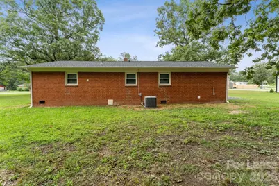 905 Clark Street, Wingate, NC 28174 - Photo 13