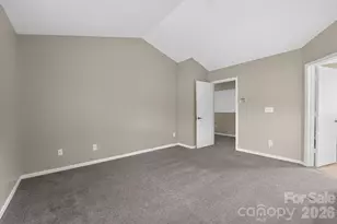 8220 Upsall Ct, Charlotte, NC 28215 - Photo 13