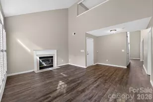 8220 Upsall Ct, Charlotte, NC 28215 - Photo 3