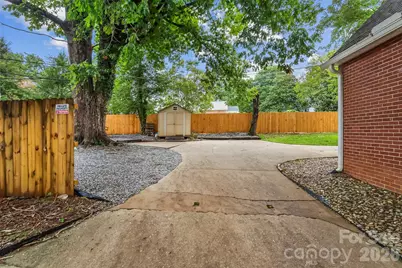 105 S Anderson Street, Morganton, NC 28655 - Photo 19