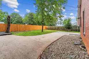 105 S Anderson St, Morganton, NC 28655 - Photo 23