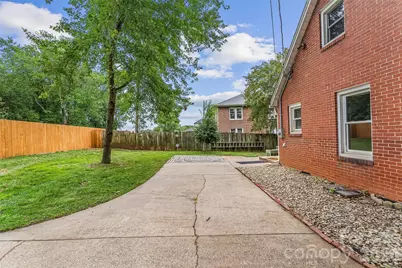 105 S Anderson Street, Morganton, NC 28655 - Photo 21