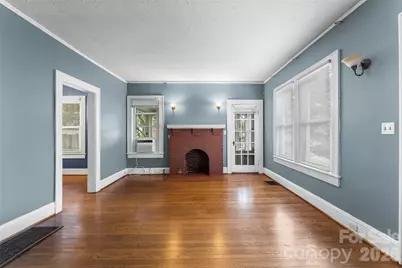 105 S Anderson Street, Morganton, NC 28655 - Photo 9