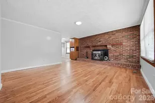459 Swanson Dr SW, Lenoir, NC 28645 - Photo 9