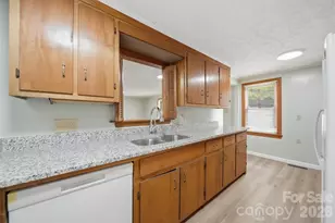 459 Swanson Dr SW, Lenoir, NC 28645 - Photo 11