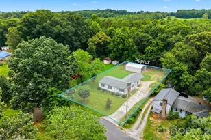 459 Swanson Dr SW, Lenoir, NC 28645 - Photo 3
