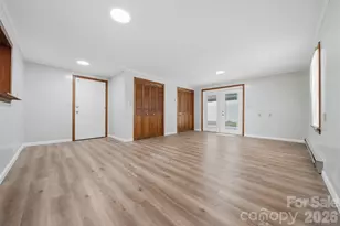 459 Swanson Dr SW, Lenoir, NC 28645 - Photo 17
