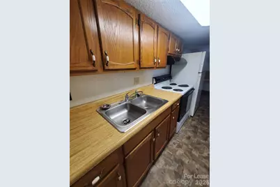 1435 Davie Avenue, Statesville, NC 28677 - Photo 17