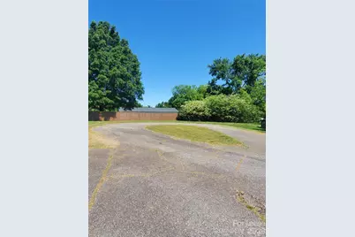 1435 Davie Avenue, Statesville, NC 28677 - Photo 29