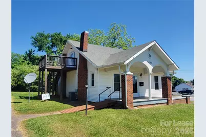 1435 Davie Avenue, Statesville, NC 28677 - Photo 1