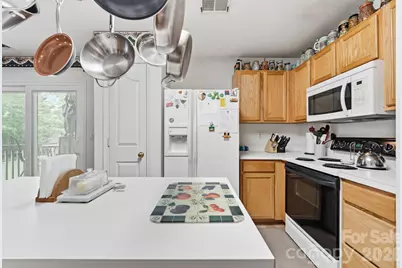 9220 Garnet Field Court, Charlotte, NC 28269 - Photo 13