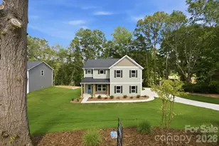 312 North St, Dallas, NC 28034 - Photo 3