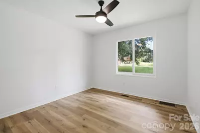5396 Stonewood Drive, Hickory, NC 28602 - Photo 21
