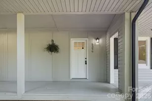 5396 Stonewood Dr, Hickory, NC 28602 - Photo 5