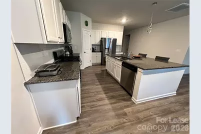 8010 Foxcroft Drive, Monroe, NC 28110 - Photo 7
