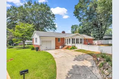 2044 Helen Drive, Gastonia, NC 28054 - Photo 3